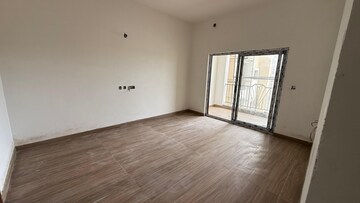 Room in 3 BHK Apartment at Cornerstone Akhinta Residences, Btm Layout – for Sale