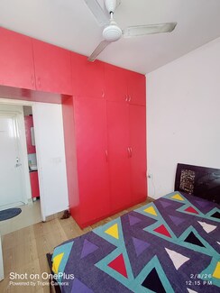 2 BHK + Servant Room Apartment For Rent in Tulip Lemon