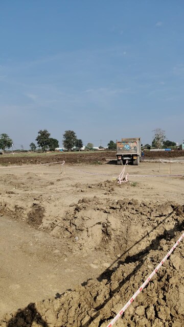  Industrial Plot For Sale in Varale