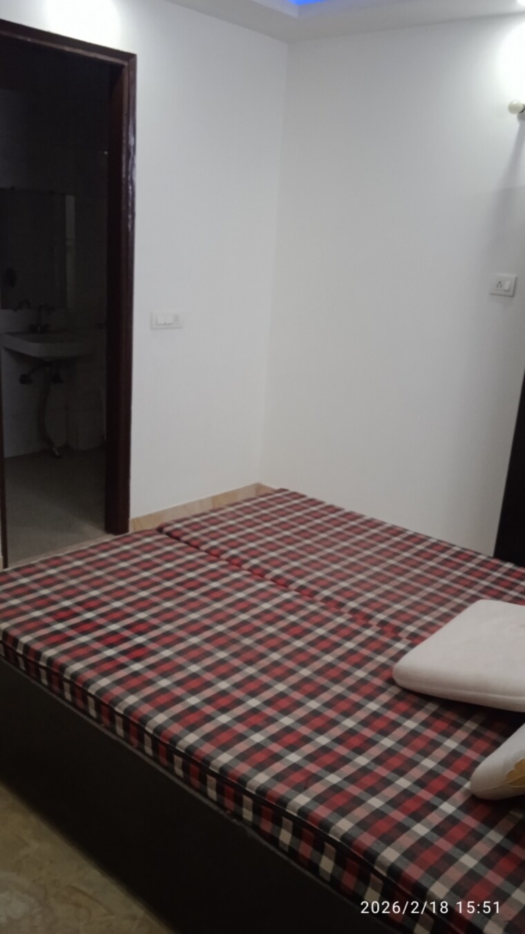 Bedroom, dlf-city-phase-iv 1 RK 425 Sq.Ft. Builder Floor In Dlf Phase iv Gurgaon 10017249