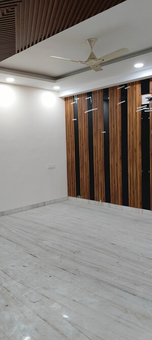 3 BHK Builder Floor For Sale in Kirti Nagar