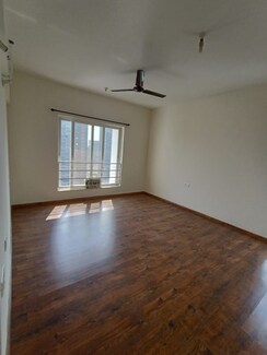 2 BHK + Pooja Room Apartment For Rent in Vascon Forest County
