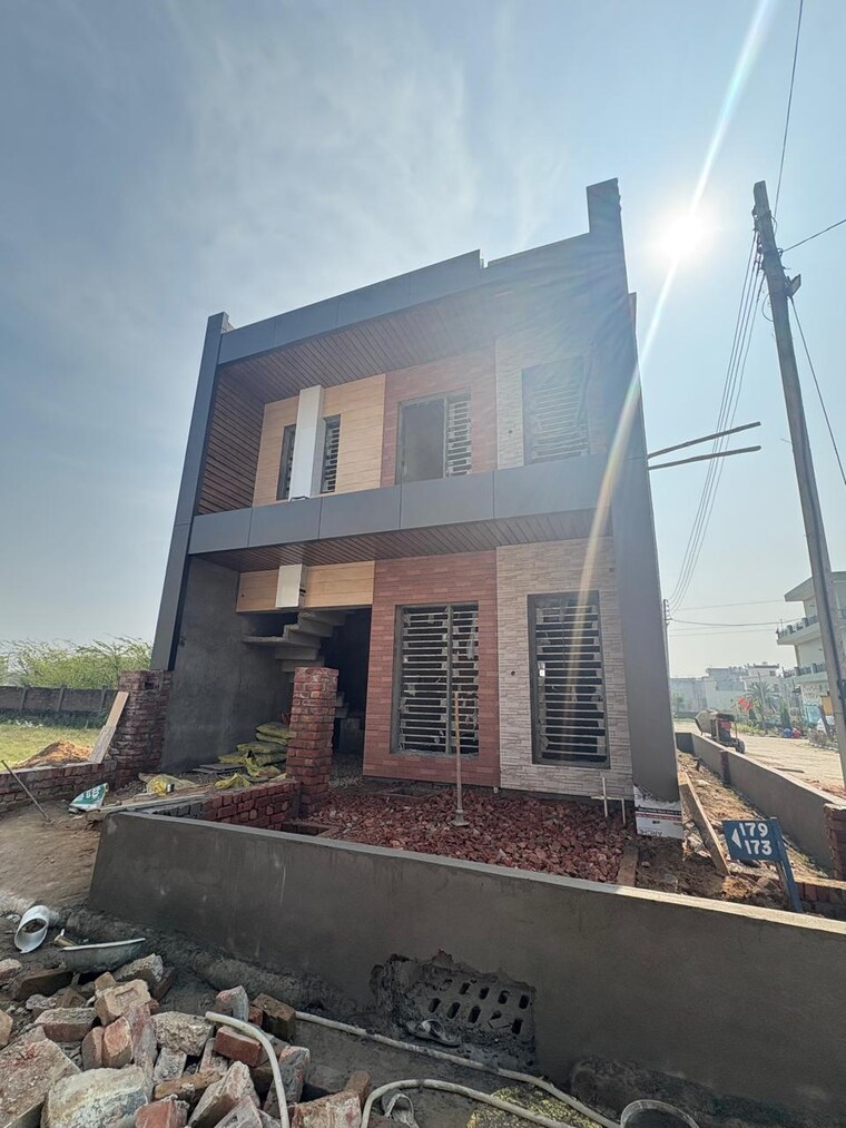 Exterior View, dera bassi 3 Bedroom 112 Sq.Yd. Villa In Dera Bassi Mohali 10017136