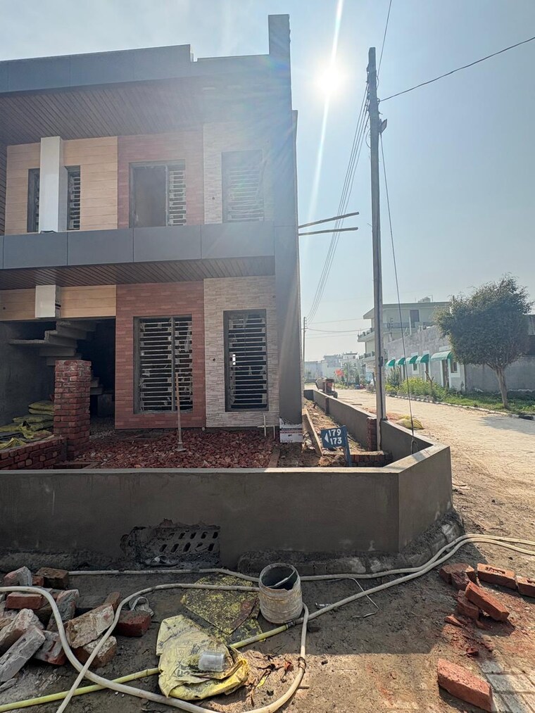 Exterior View, dera bassi 3 Bedroom 112 Sq.Yd. Villa In Dera Bassi Mohali 10017136