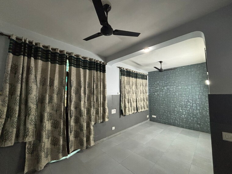 Bedroom, ansal-plaza-gurgaon 4 Bedroom 173 Sq.Yd. Independent House In Palam Vihar Gurgaon 10017243