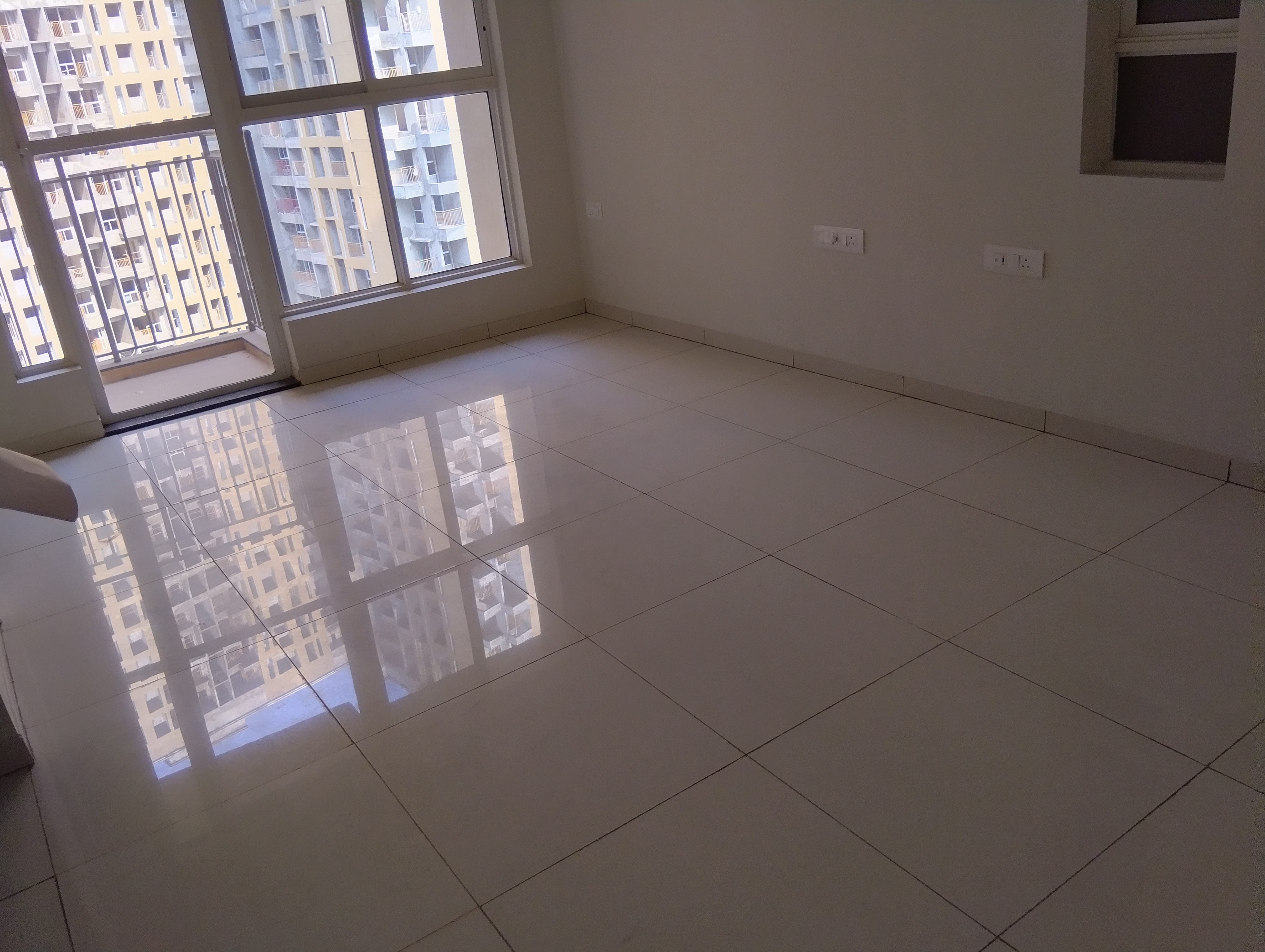 Studio  350 Sq.Ft. Apartment in Godrej Park Ridge