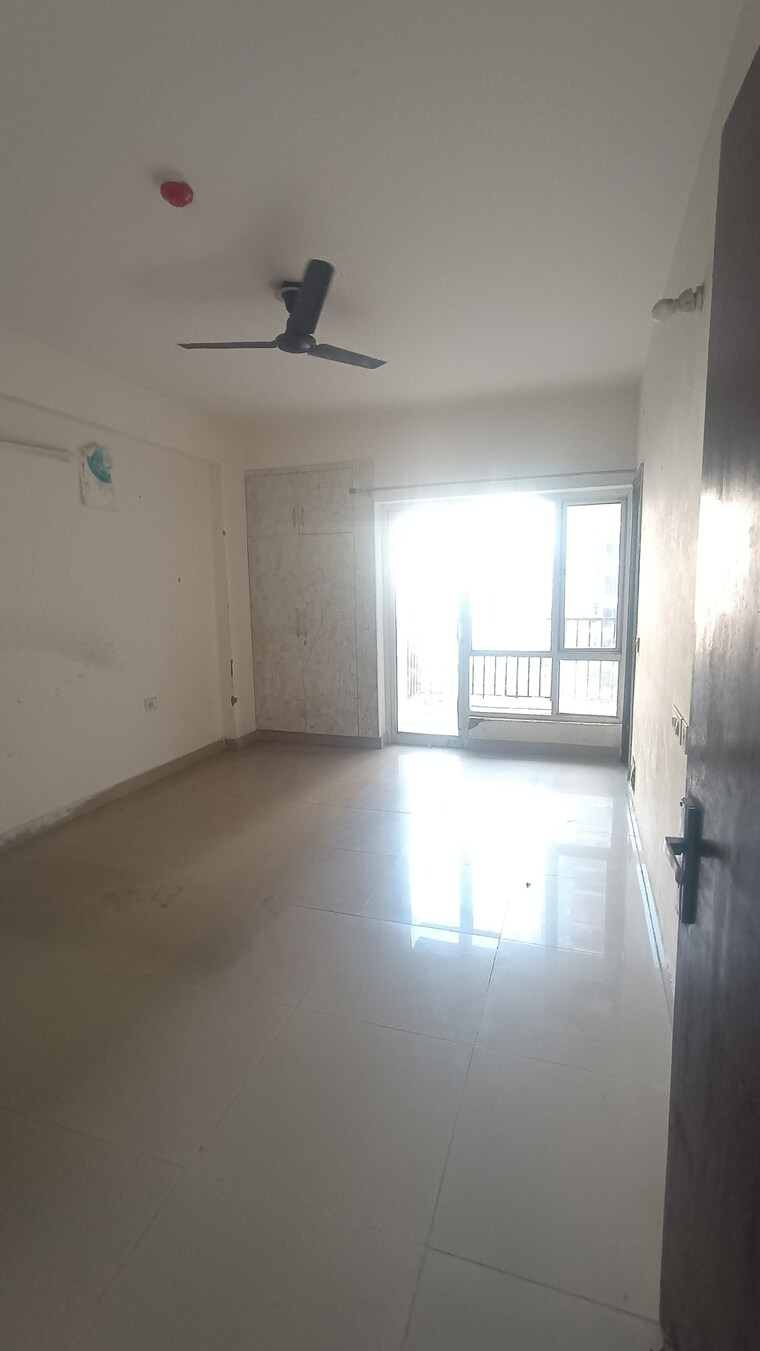 Room, mahagun-mywoods 2.5 Bedroom 1110 Sq.Ft. Apartment In Sector 16c Greater Noida Greater Noida 10017323