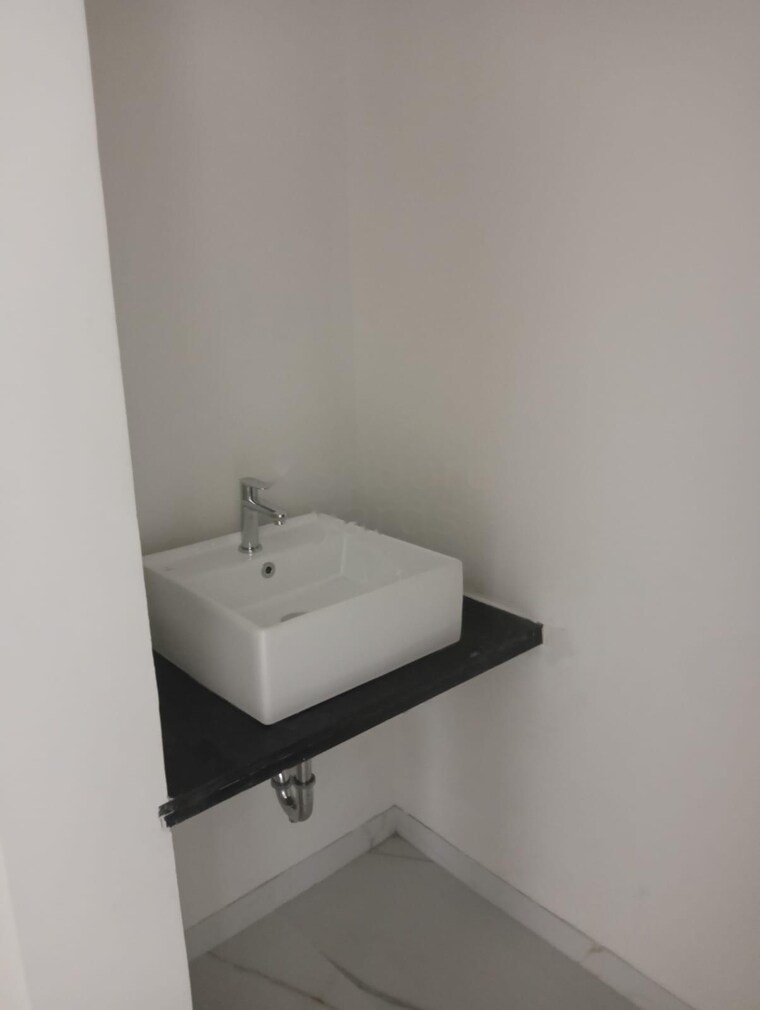 Bathroom, kakkad-la-vida 3 Bedroom 1508 Sq.Ft. Apartment In Balewadi Pune 10017256