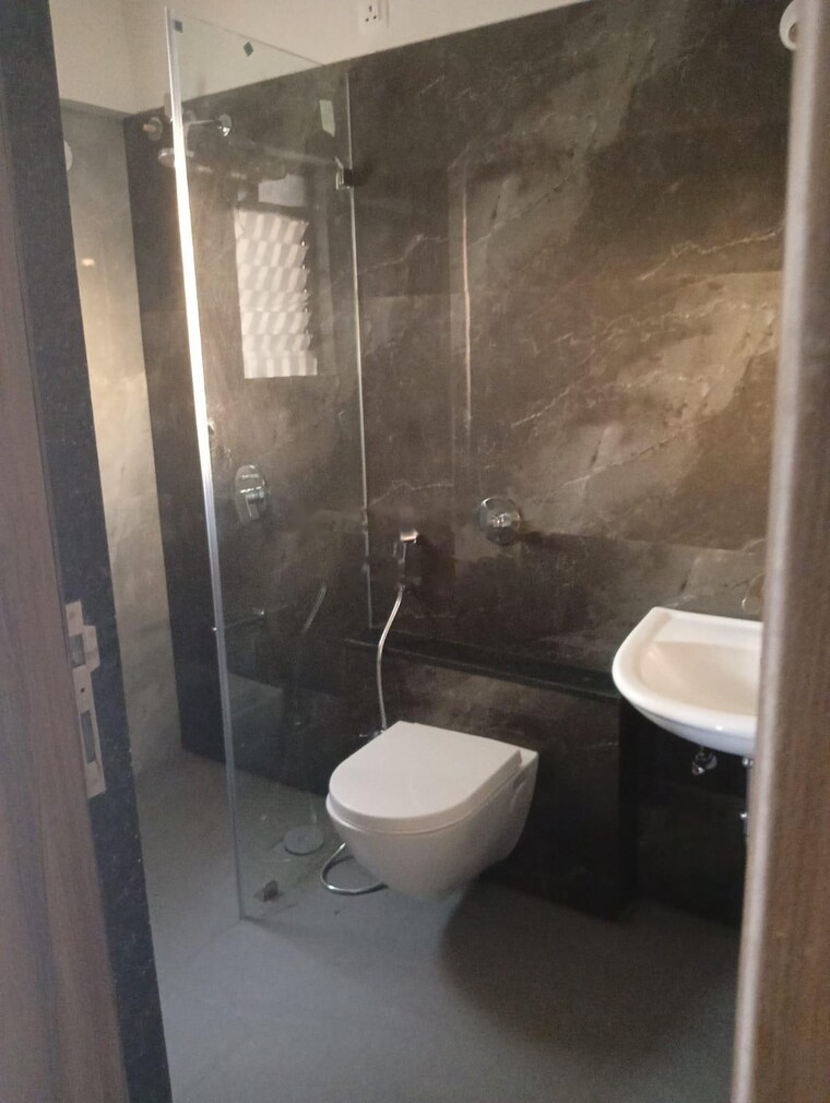 Bathroom, kakkad-la-vida 3 Bedroom 1508 Sq.Ft. Apartment In Balewadi Pune 10017256