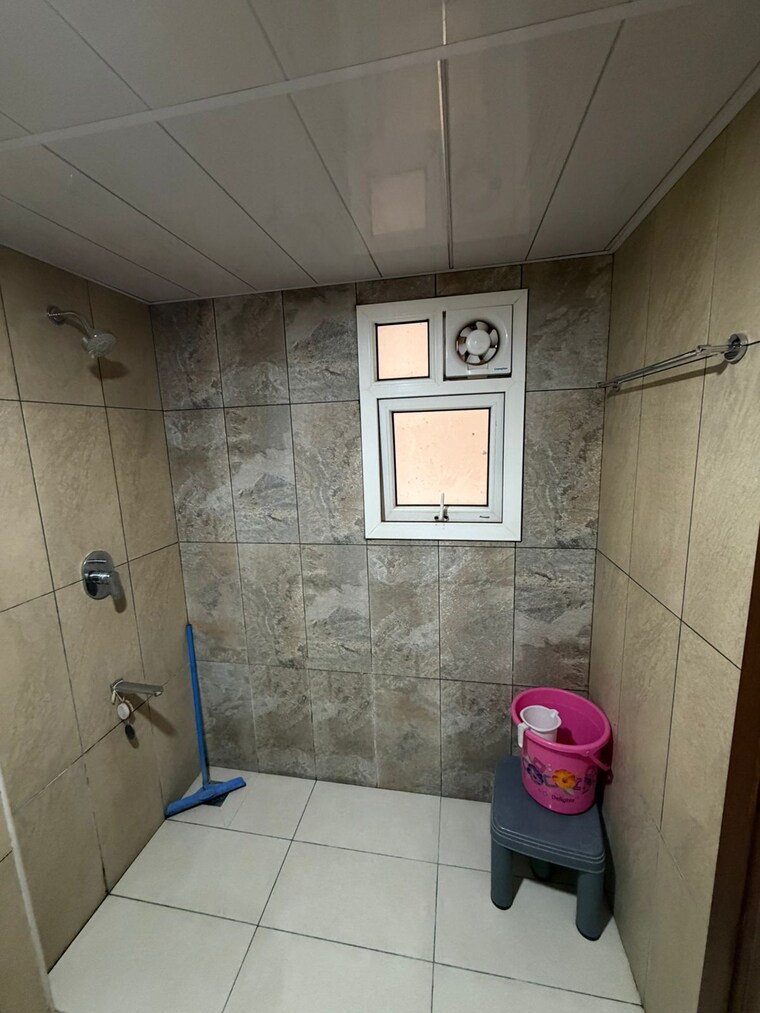 Bathroom, prestige-song-of-the-south-phase-2 3 Bedroom 1598 Sq.Ft. Apartment In Yelenahalli Bangalore 10017246