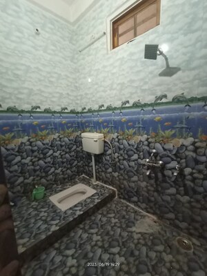 Bathroom in 3 BHK Independent House at Gomti Nagar – for Rent