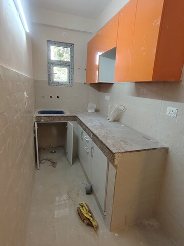 Kitchen in 1 BHK Builder Floor at Vaishali Sector 3 – for Sale