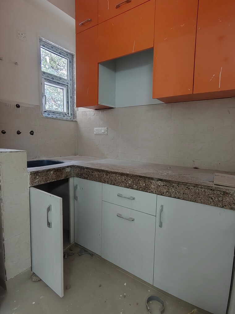 Bathroom, vaishali sector 3 1 Bedroom 450 Sq.Ft. Builder Floor In Vaishali Sector 3 Ghaziabad 10017401