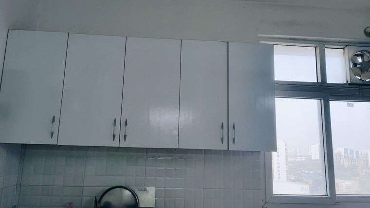 Bathroom, tulip-lemon 2 Bedroom 526 Sq.Ft. Apartment In Sector 69 Gurgaon 10017395