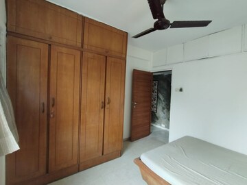 Furnished Amenities in 4 BHK Apartment at Supreme 19, Lokhandwala – for Rent