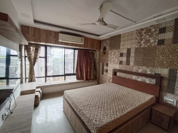 Bedroom in 4 BHK Apartment at Supreme 19, Lokhandwala – for Rent