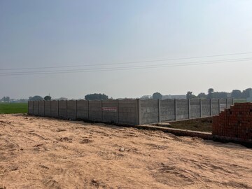  Plot – Exterior View View at Darekhu - for Sale