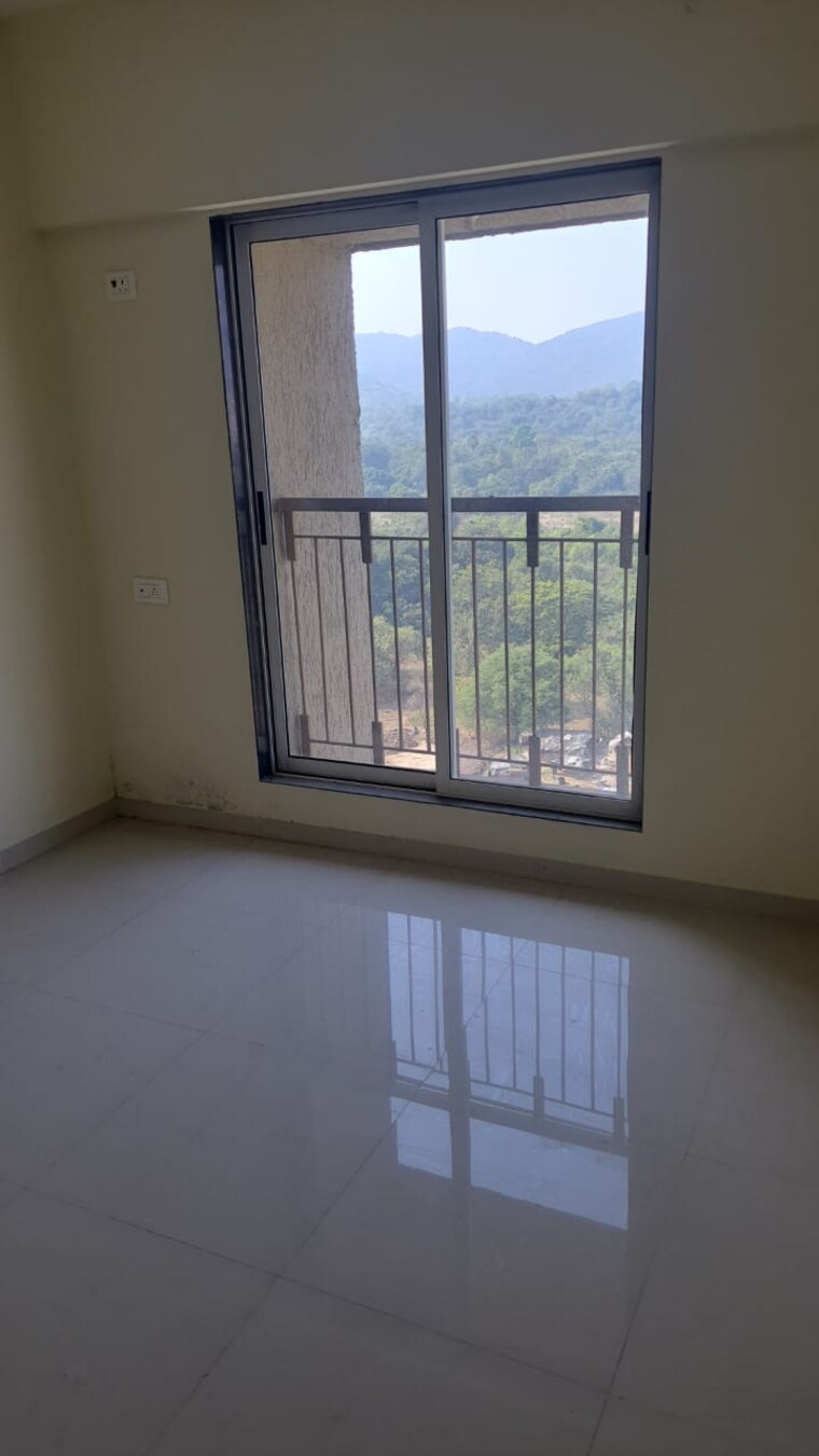 Room, cosmos-county-ii 2 Bedroom 850 Sq.Ft. Apartment In Ghodbunder Road Thane 10017408