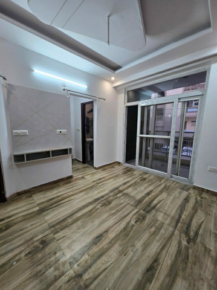 Room, patiala road 3 Bedroom 120 Sq.Yd. Independent House In Patiala Road Zirakpur 10017444