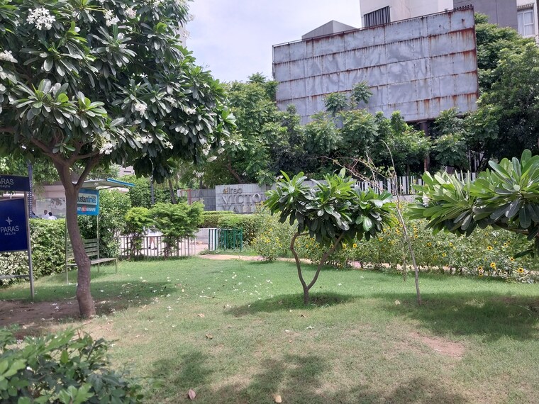 Garden, ireo-victory-valley 3.5 Bedroom 2698 Sq.Ft. Apartment In Sector 67 Gurgaon 10016837