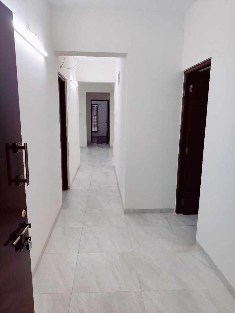 Room, yash-twin-tower 3.5 Bedroom 2275 Sq.Ft. Apartment In Baner Pune 10017460