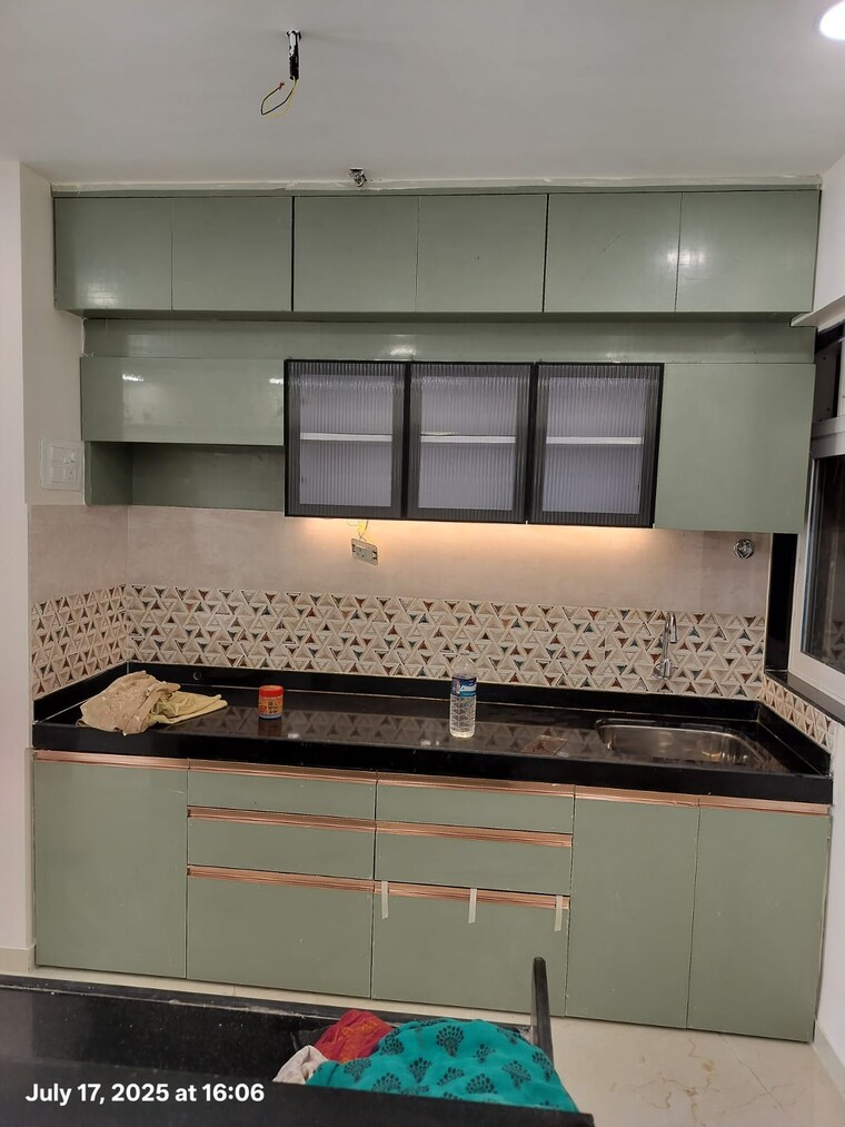 Kitchen, mahavir-square 2 Bedroom 675 Sq.Ft. Apartment In Manpada Thane 10017473