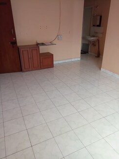 2 BHK Apartment For Sale in Alkapuri Society