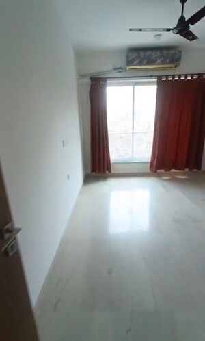 Room in 3 BHK Apartment at Courtyard by Narang Realty and The Wadhwa Group, Pokhran Road No Two – for Rent