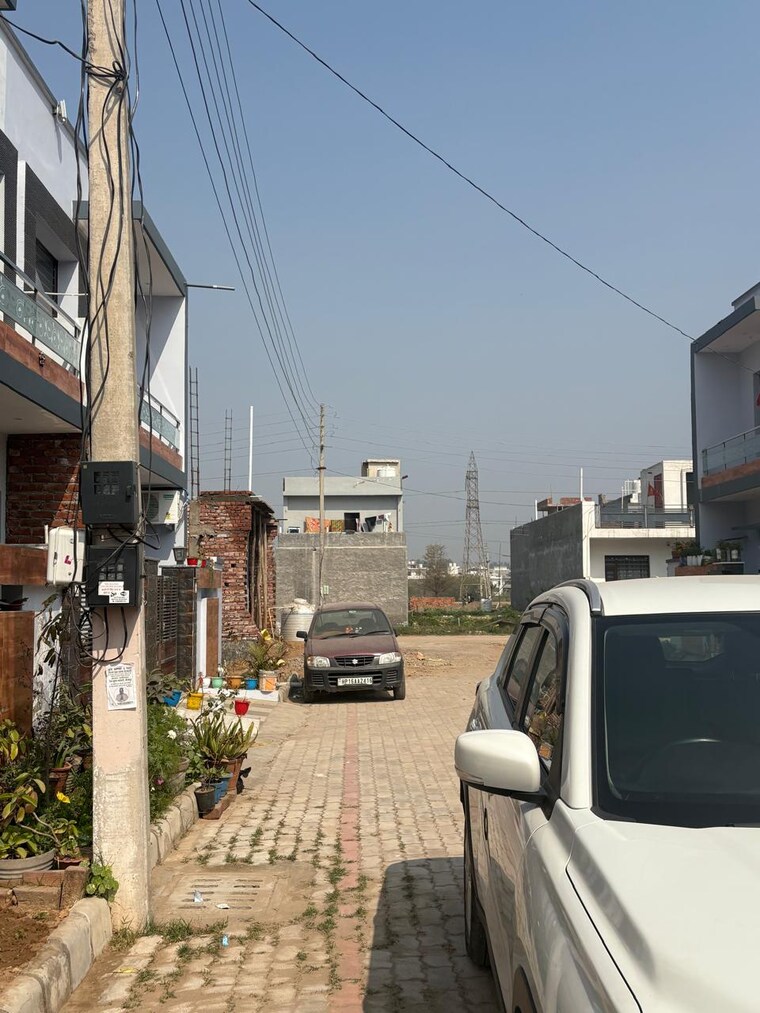 Exterior View, dera bassi 3 Bedroom 80 Sq.Yd. Villa In Dera Bassi Mohali 10017547
