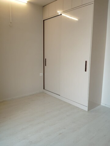 Room in 3.5 BHK Apartment at M3M Heights, Sector 65 – for Rent