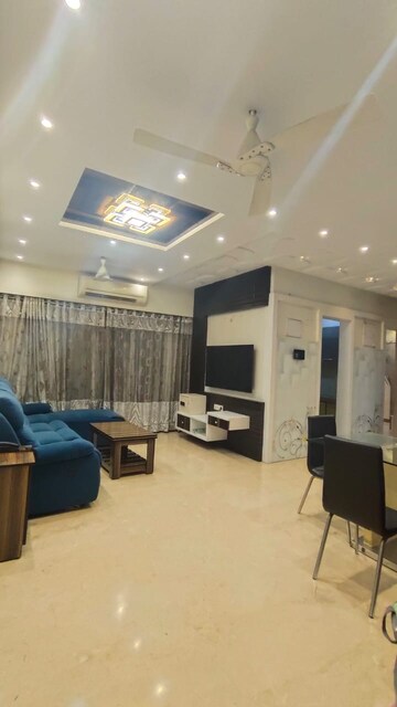 Master Bedroom in 2 BHK Apartment at Dosti Group Imperia, Manpada – for Rent