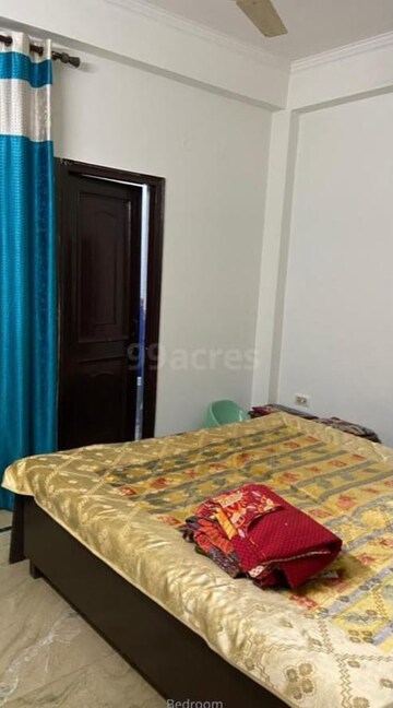 Bedroom in 3 BHK Builder Floor at Indrapuram – for Rent