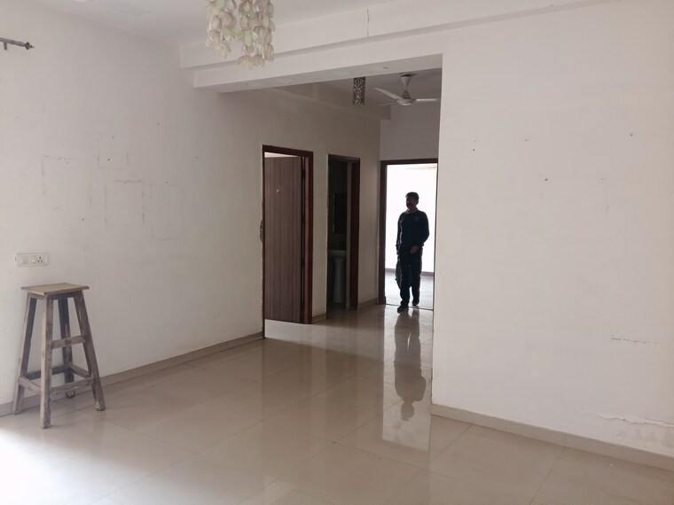 Room, mahagun-mywoods 3 Bedroom 1235 Sq.Ft. Apartment In Sector 16c Greater Noida Greater Noida 10017830