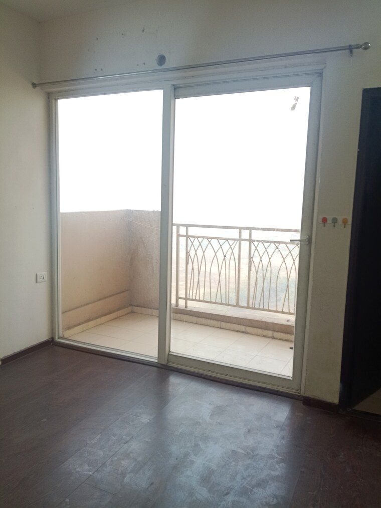 Room, mahagun-mywoods 3 Bedroom 1235 Sq.Ft. Apartment In Sector 16c Greater Noida Greater Noida 10017830