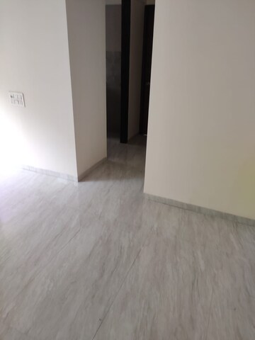 Room in 1 BHK Apartment at Sai Shakti Mira Bhayandar, Mira Road – for Rent