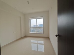 Room in 2 BHK Apartment at Hubtown Rising City, Ghatkopar East – for Sale