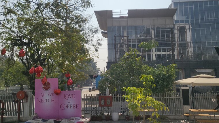Exterior View, royal-complex-khurram-nagar Commercial Showroom 5400 Sq.Ft. In Khurram Nagar Lucknow 10017753