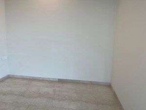 Room in 1 BHK Apartment at Sheth Vasant Oasis, Andheri East – for Rent