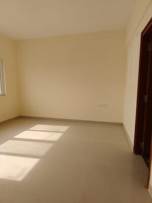 Room in 4 BHK Apartment at Habitat Aura, Bannerghatta Road – for Sale
