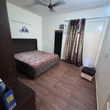 1 BHK Flat for Rent in Kharar Mohali Road, Kharar