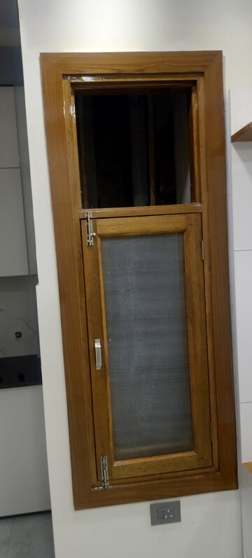 Furnished Amenities in 3 BHK Builder Floor at Sector 1 Vaishali – for Sale