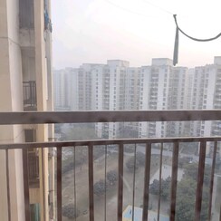 3 BHK Apartment For Sale in Jaypee Greens Kosmos