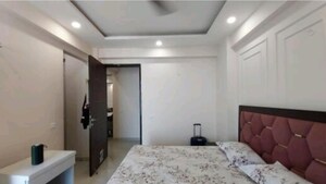 Building Lobby in 5 BHK Apartment at Prithvi Apartment-52, Sector 52 – for Sale