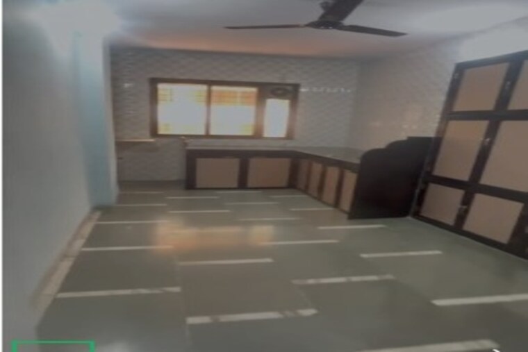 Kitchen, dayanand colony 2 Bedroom 1011 Sq.Ft. Builder Floor In Dayanand Colony Delhi 10029059