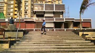  Shop For Rent in Samridhi Luxuriya Avenue, Sector 150