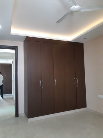 3 BHK Builder Floor for Rent in Shivalik Colony, Delhi