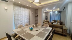 5 BHK + Pooja Room,Servant Room Builder Floor For Sale in DLF Phase V
