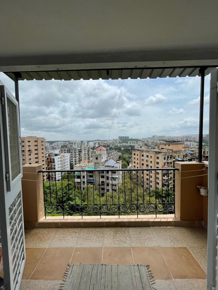 Balcony, kondhwa 3 Bedroom 1422 Sq.Ft. Apartment In Kondhwa Pune 10033769