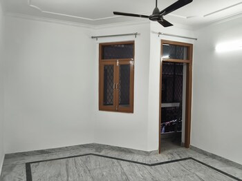 2 BHK Builder Floor for Sale in Govindpuri, Delhi
