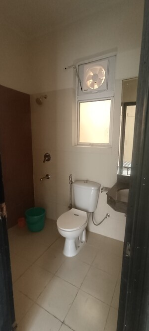 Bathroom in 3 BHK Apartment at Ramprastha City The View, Sector 37d – for Rent